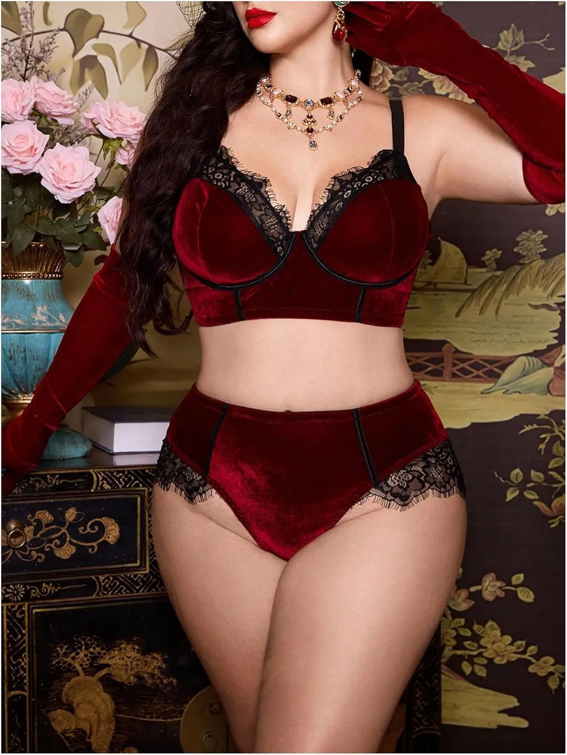 Floerns Women's Plus Size Velvet Lace Trim Bra and Panty Matching 2 Piece Lingerie Set