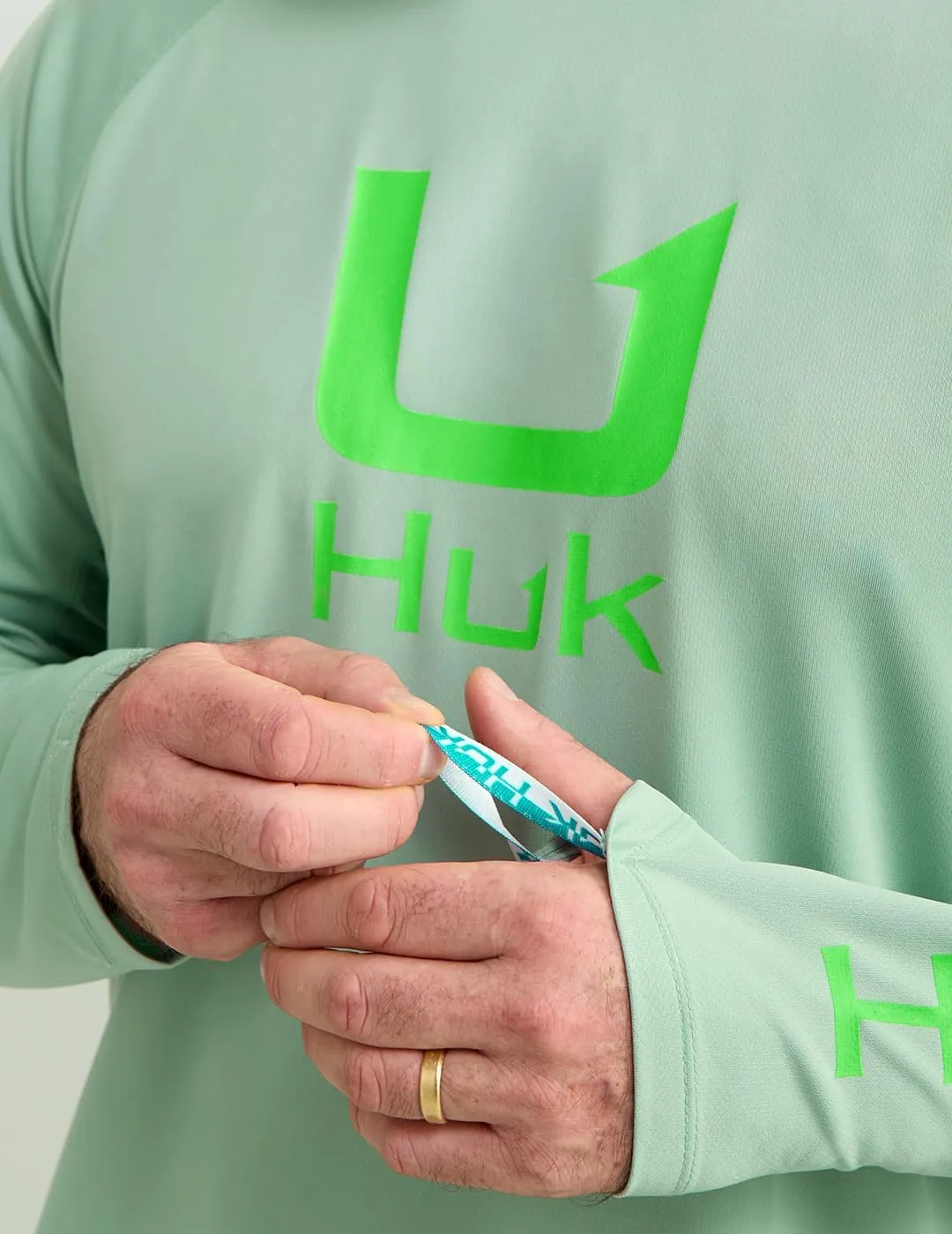 HUK Men's Icon Crew, Long-Sleeve Performance Fishing Shirt