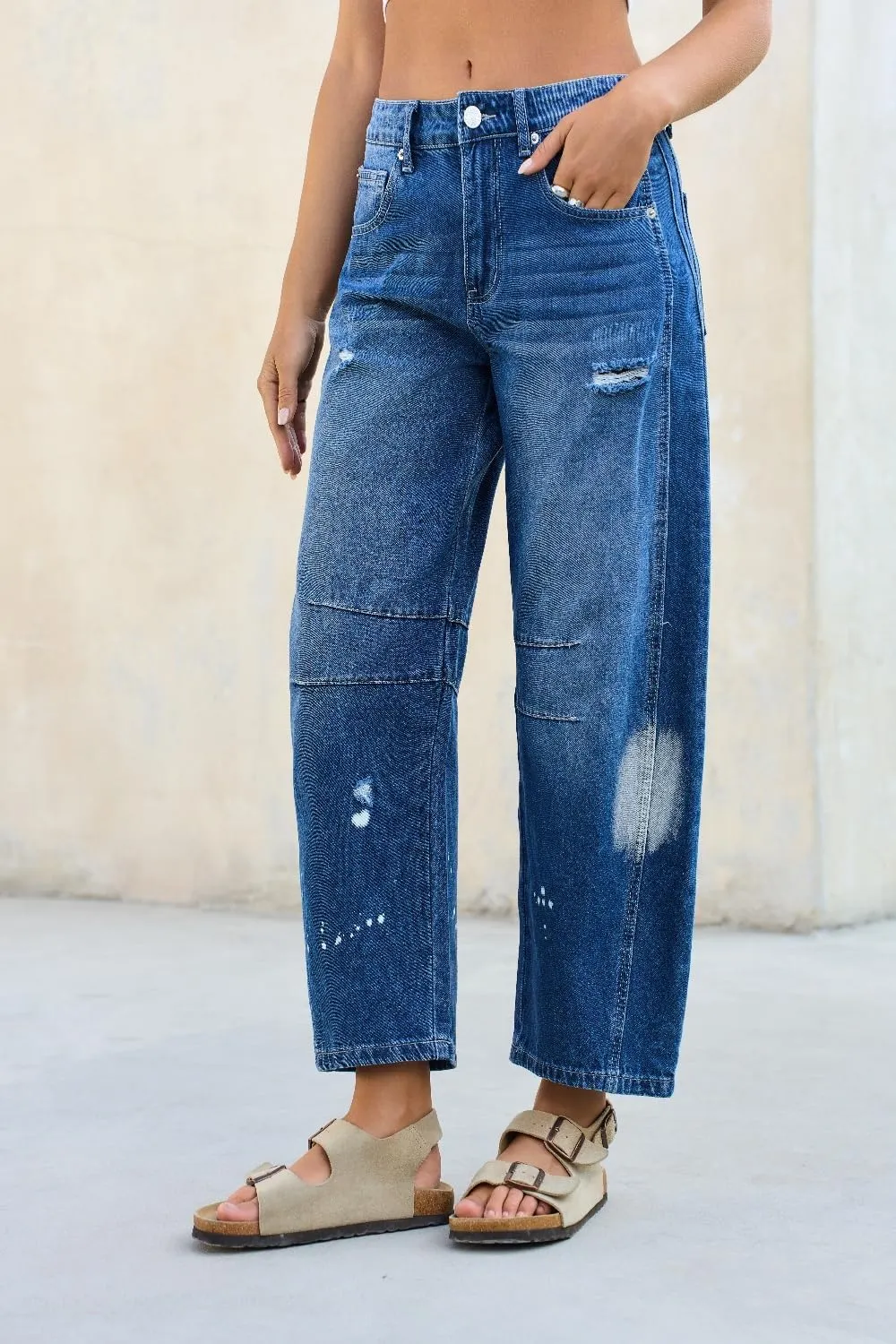 Mid Rise Barrel Jeans for Women Wide Leg Mid Waist Cropped Denim Pants Y2k Baggy Boyfriend Jeans with Pockets