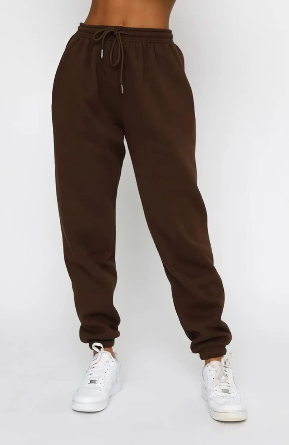 Viatabuna Women's 2 Piece Fleece Sweatsuit Outfit Long Sleeve Crewneck Pullover Sweatshirt Drawstring Jogger Pants Lounge Set