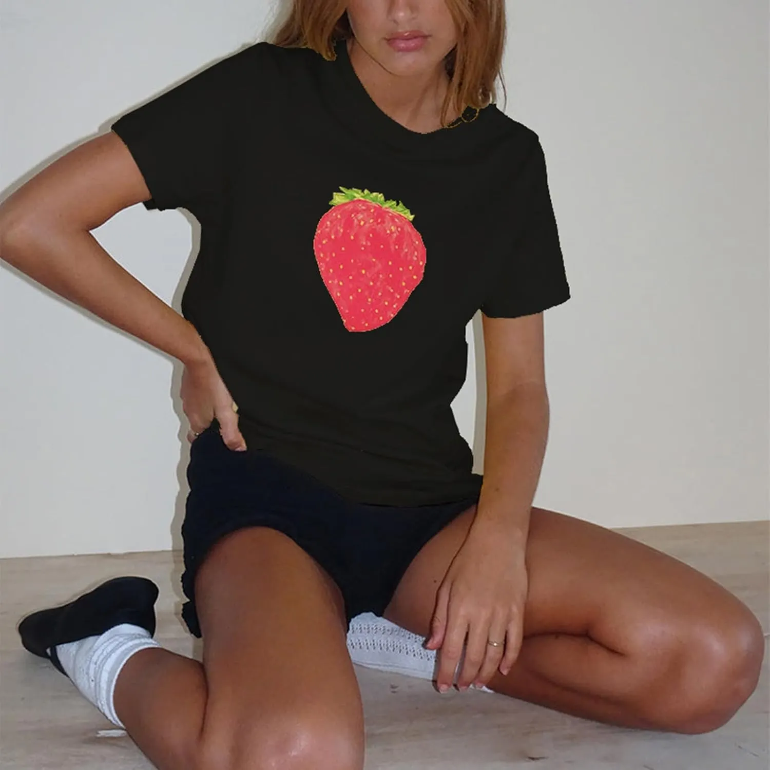 Women Oversized Graphic Tee Y2k Fruit Print Short Sleeve Crewneck T Shirt Aesthetic Loose Fit Top Summer Streetwear