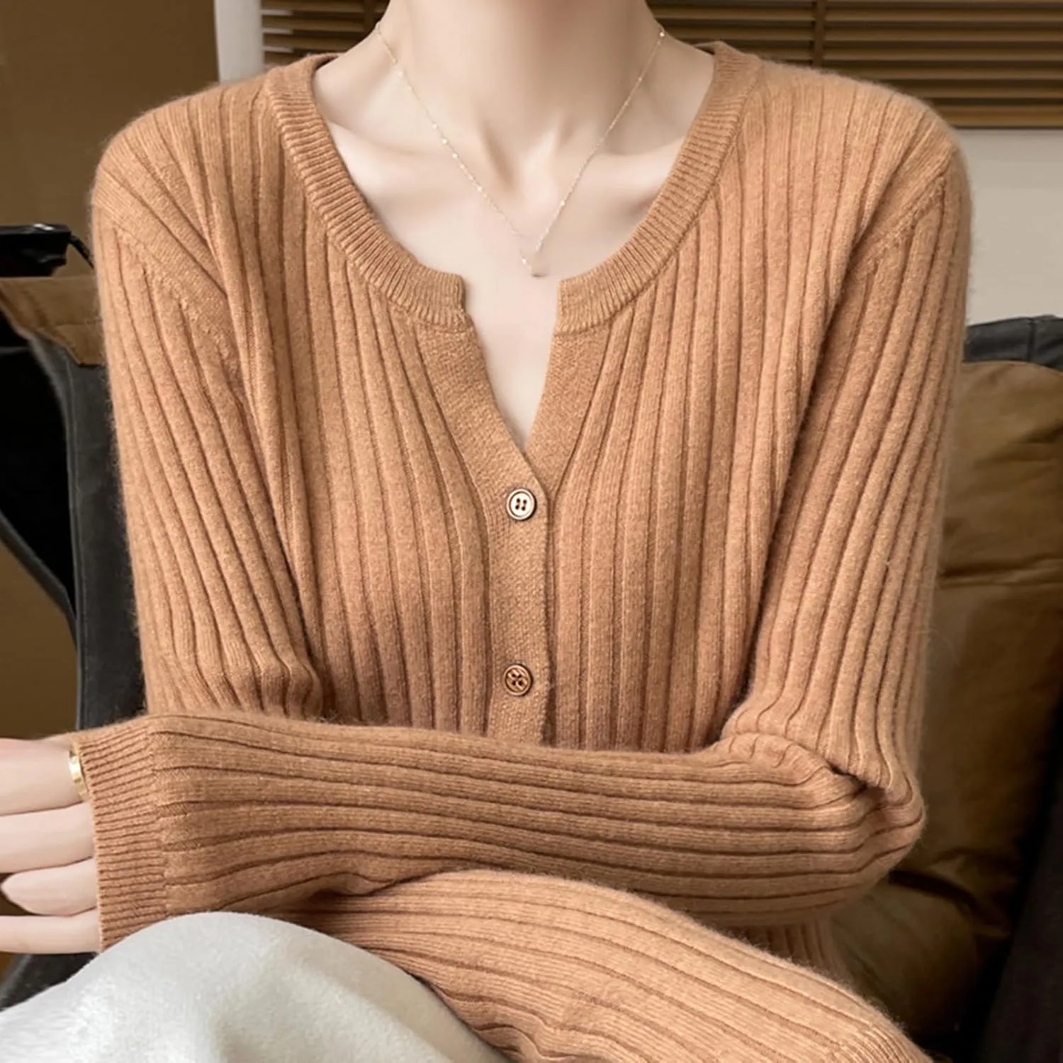 Women's V-Neck Long Sleeve Button Down Lightweight Sweater Soft Knit Cardigan Slim Fashion Tops Jackets 2024