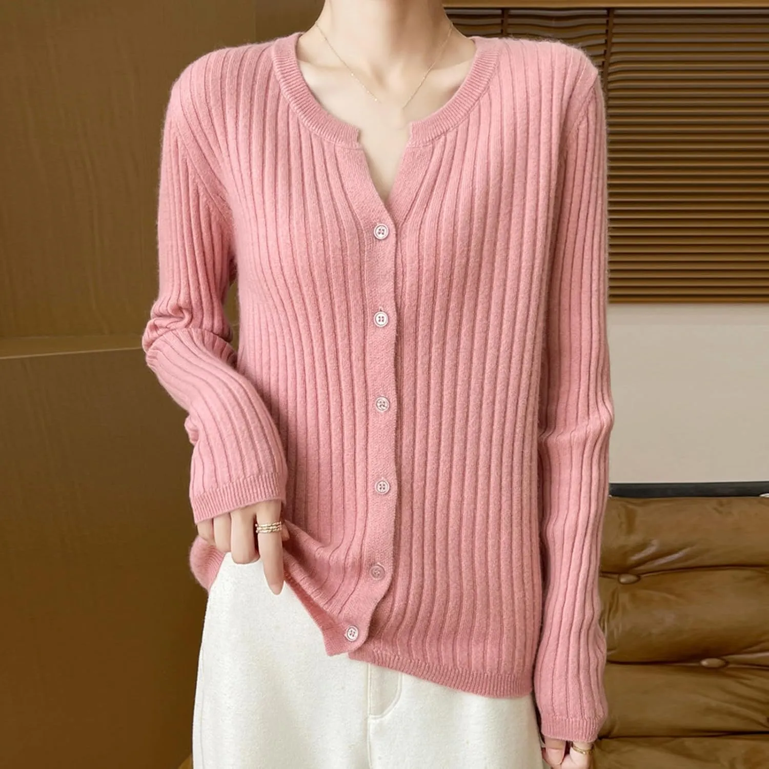 Women's V-Neck Long Sleeve Button Down Lightweight Sweater Soft Knit Cardigan Slim Fashion Tops Jackets 2024